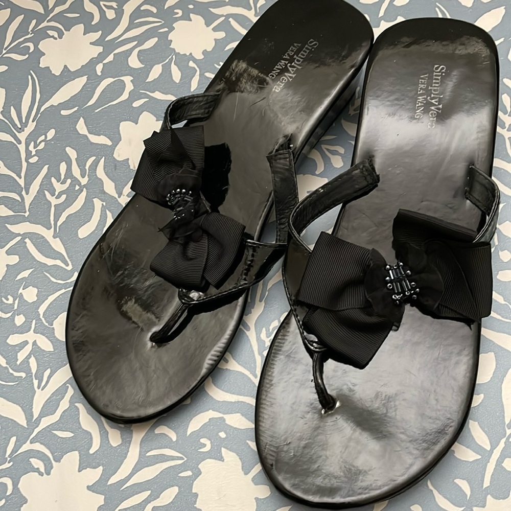 Simply Vera Vera Wang Wedge Sandals